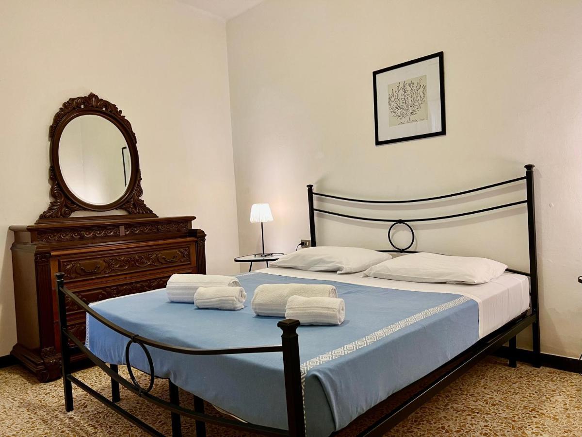 Monterosso Apartment Old City 몬테로소 알 마레 외부 사진